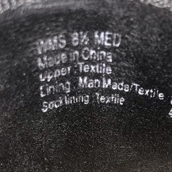 Gorgeous black slip ons ! - Picture 2 of 7